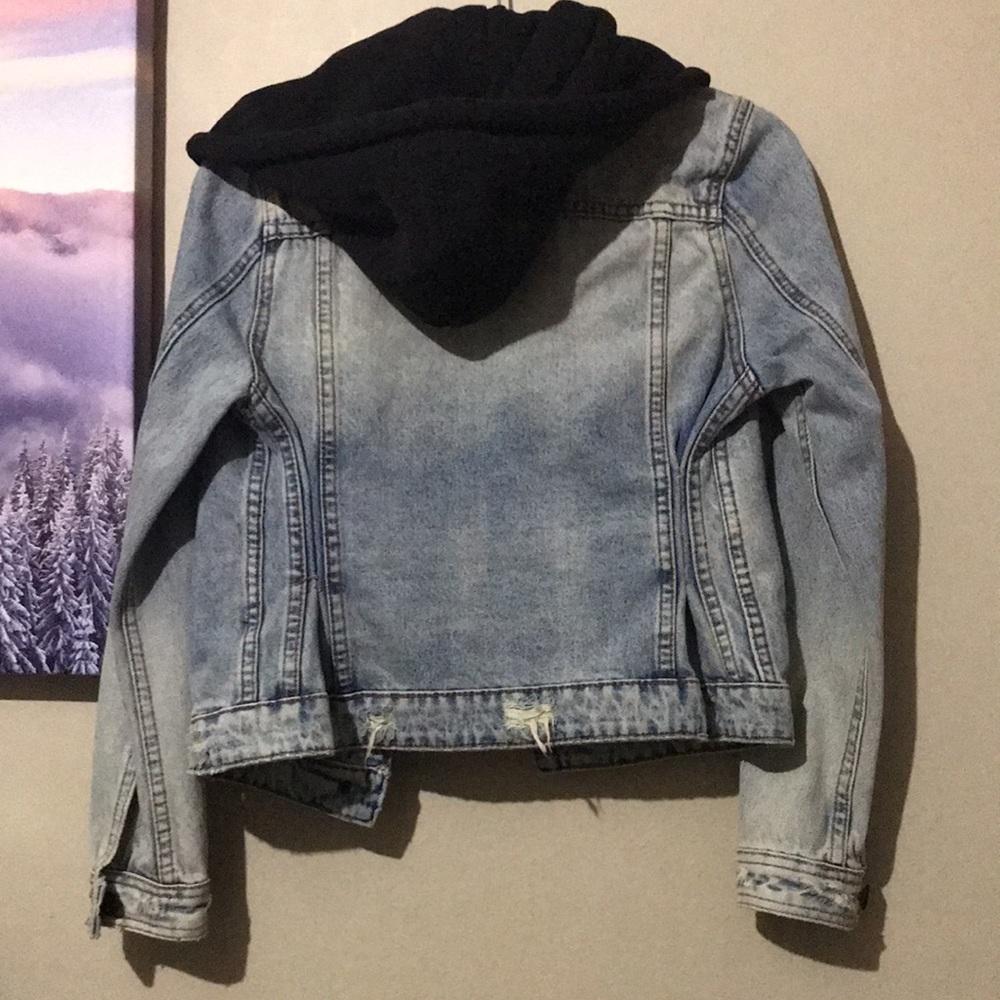 Blank NYC Destruct Denim Jacket NEW - Picture 12 of 12